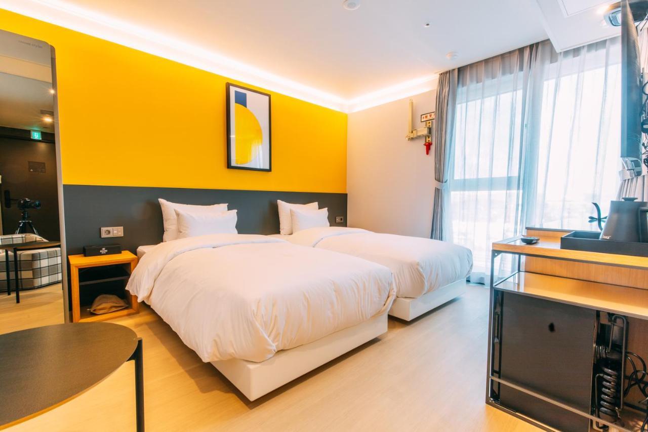Hound Hotel Busan Station Екстериор снимка