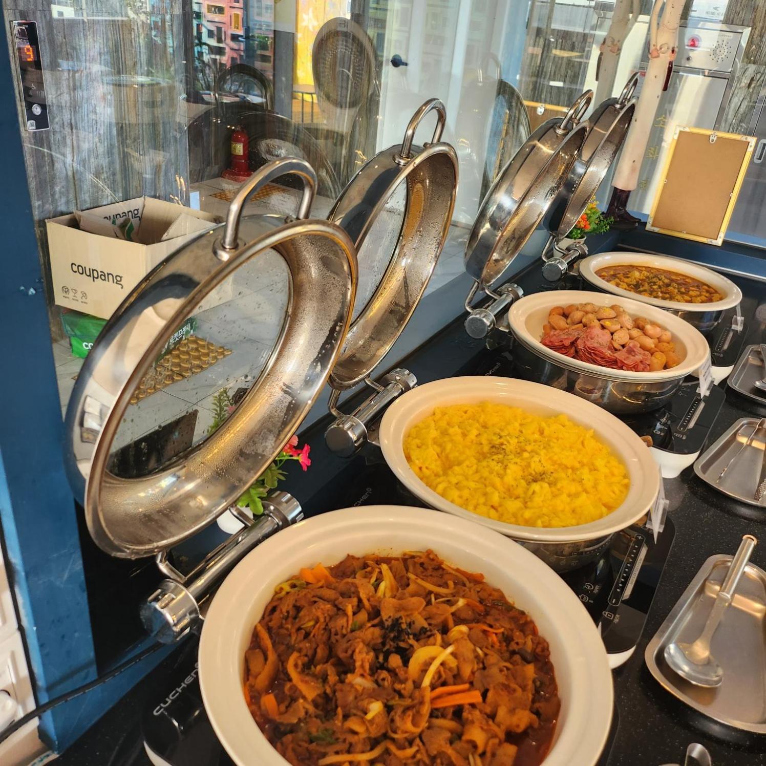 Hound Hotel Busan Station Екстериор снимка