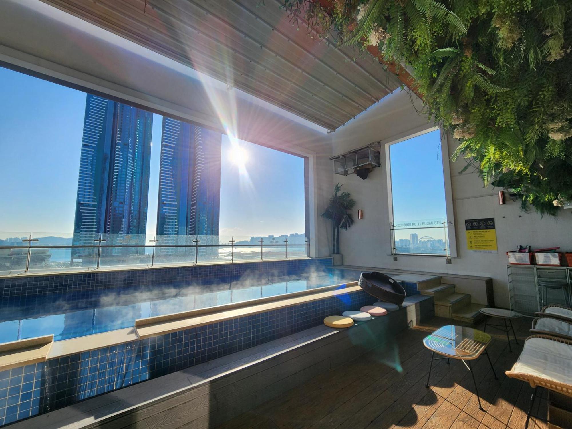 Hound Hotel Busan Station Екстериор снимка